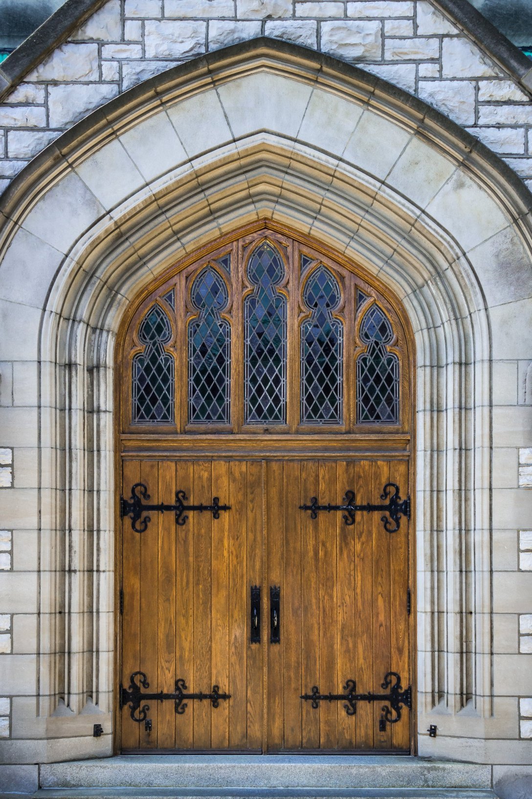 photo church door
